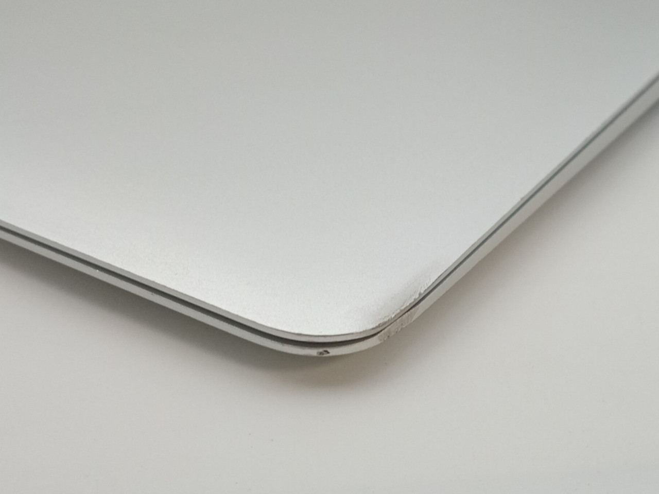 Apple MacBook Air 13-Inch, A1466 2017 i5 Dual Core (Refurbished