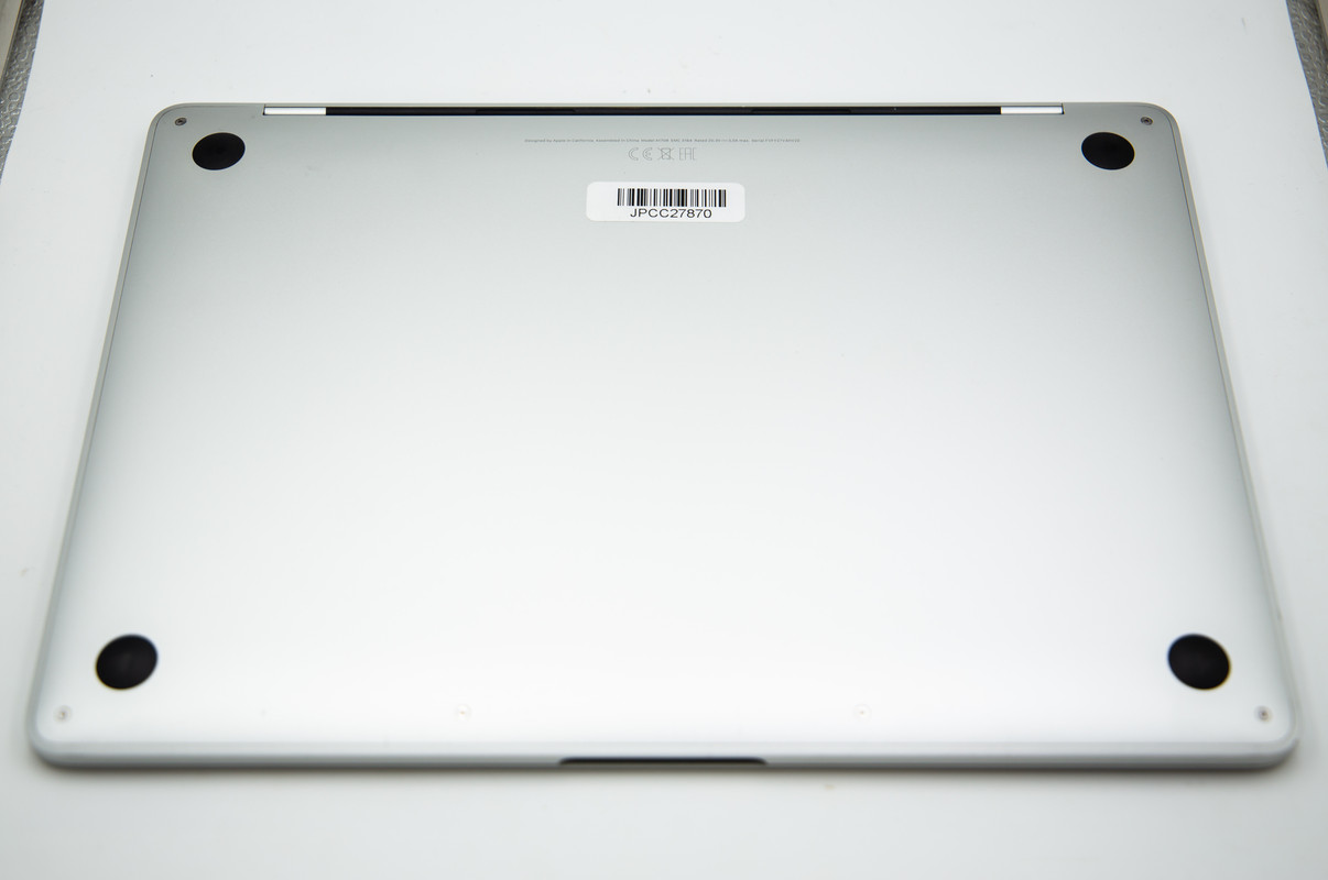 Apple MacBook Pro 15 Inch, A1707 2017 i7 Quad Core (Refurbished) - Image 8