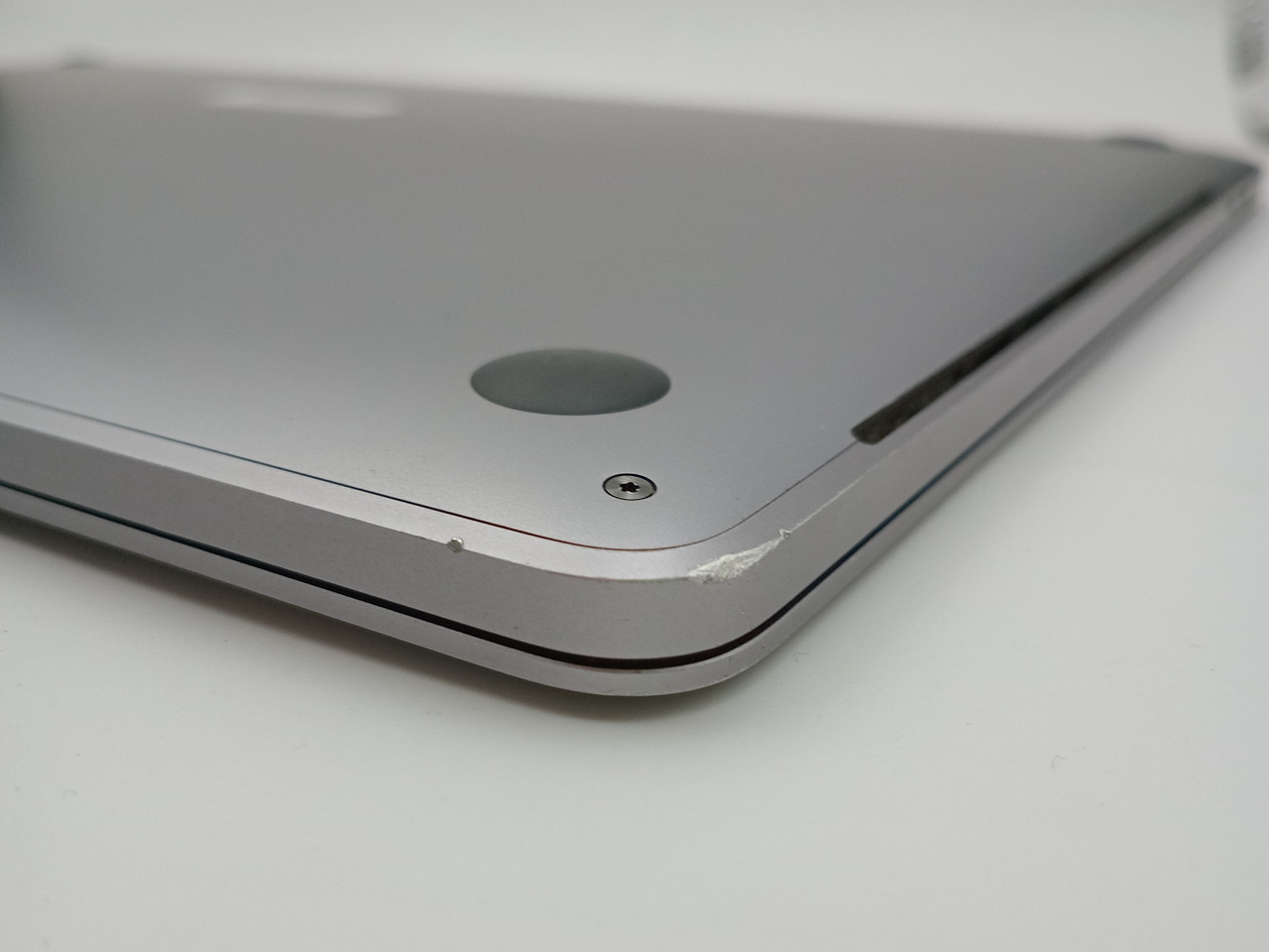 Apple MacBook Pro 15-inch, A1990 Mid 2018 i7 6-Core (Refurbished) - Image 7