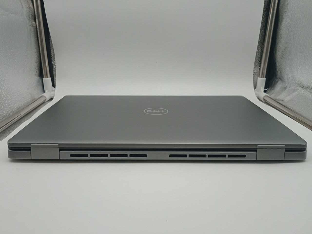 Dell Latitude 7440 i5 13th Gen 14" Laptop (Refurbished) - Image 6